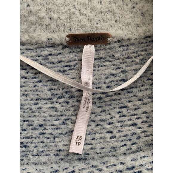 Free People Funnel Boatneck Sweater Women’s XS Gray Fuzzy Textured Drop Sleeve - Picture 6 of 15